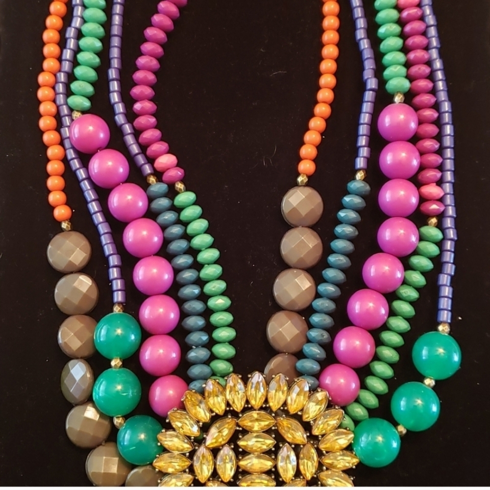 Sassy Jones Vintage Necklace....Kelsey